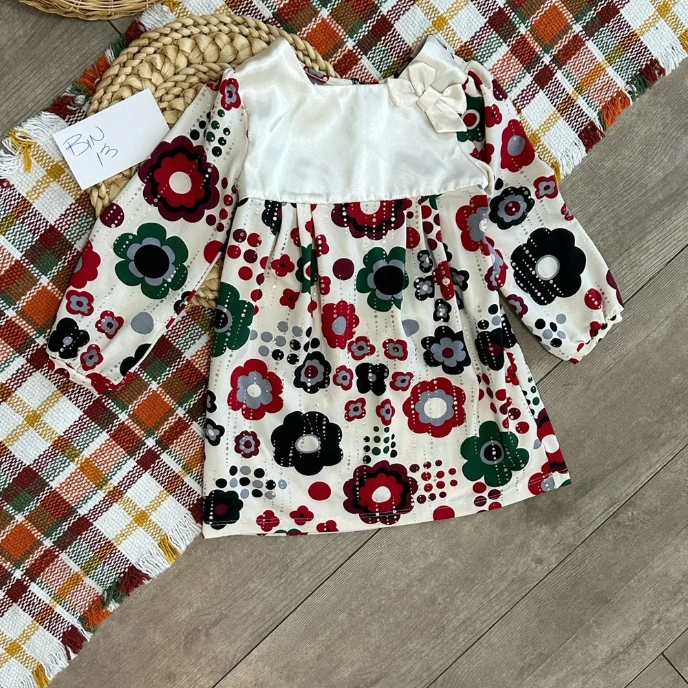Y2K Children’s Place Girl Christmas Satiny Hippy Floral Dress Size 24 Months - Picture 5 of 15